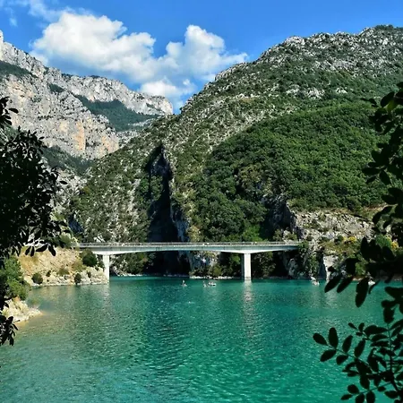 Mobil Confortable Gorges Du Verdon キャンプ場